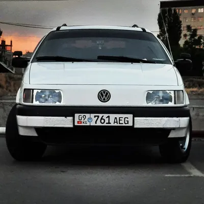 Купить б/у Volkswagen Passat B3 2.8 MT (174 л.с.) бензин механика в  Санкт-Петербурге: синий Фольксваген Пассат B3 универсал 5-дверный 1992 года  на Авто.ру ID 1099418810