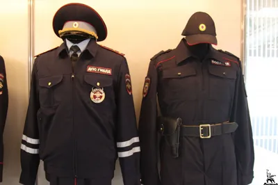 Образцовая милицейская и полицейская форма: выставка в «Доме костюма и  реквизита»