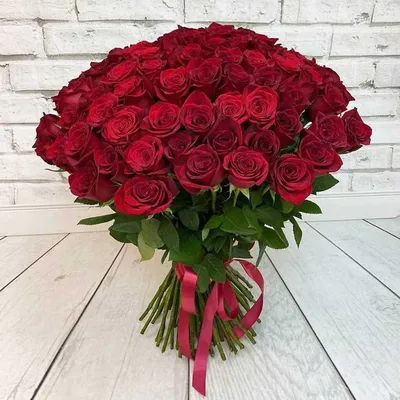 Букет 40 красных роз купить за 8 250 руб. с круглосуточной доставкой |  Мосцветторгком