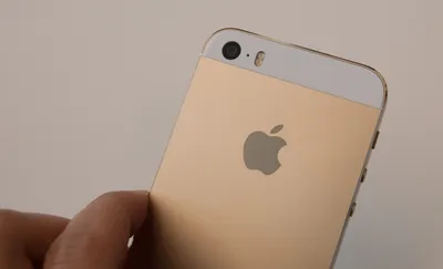 Apple iPhone 5s Gold edition Hands On and Photo Gallery