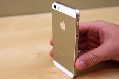 Apple Reportedly Increasing Gold iPhone 5s Production In The Wake Of Huge  Launch Demand | TechCrunch