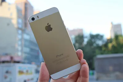 A Gold iPhone 5S Just Sold on eBay for $10k | Complex
