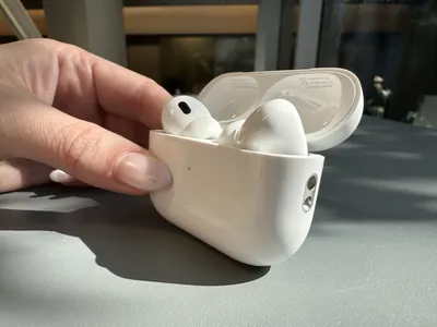 AirPods Pro 2 Review: 1 Underrated Thing! - YouTube