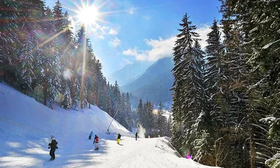 Свежий рейтинг самых бюджетных горнолыжных курортов для семейного отдыха  этой зимой