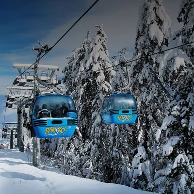 ADVANT TRAVEL OFFICIAL on Instagram: \"Банско❄️⛷️ Банско – самый новый  болгарский зимний курорт, который зарубежные любители лыжного спорта  открыли для себя совсем недавно. Горнолыжный курорт Банско находится в  юго–западной части Болгарии, у