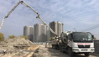 Аренда автобетононасоса в Гродно. Цена услуги бетононасоса - Строительство  в Гродно