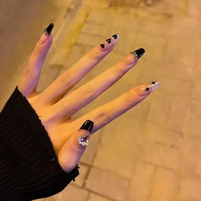 Набор блестящих ногтей для девочек, набор из 24 накладных ногтей с клейкими  полосками, корейский дизайн с милым черным сердцем, полное покрытие |  AliExpress
