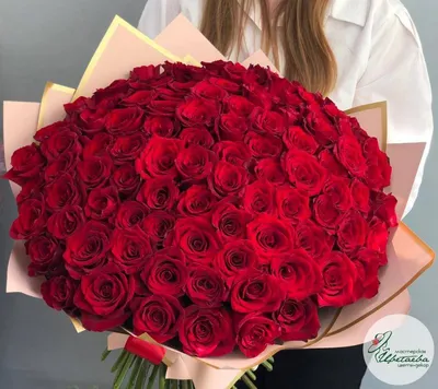 Купить Букет из алых роз №161 в Москве недорого с доставкой