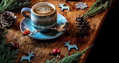 Горячий кофе в красной чашке Чашка кофе Swathed в шарфе Зима Иллюстрация  вектора - иллюстрации насчитывающей плоско, шарж: 103138969