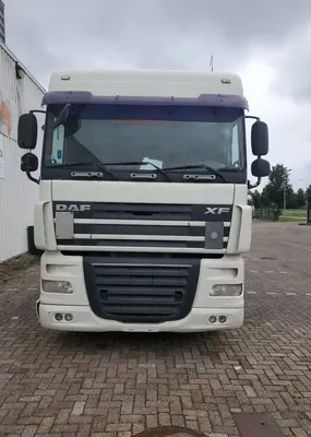 DAF XF105.460 Space Cab