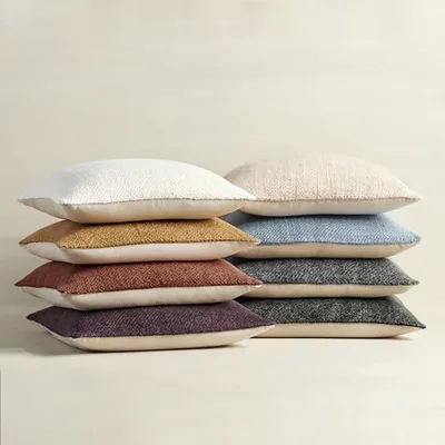 Декоративная подушка из велюра с пуговицей 45х45 см текстиля для дома от  компании Инфотекс