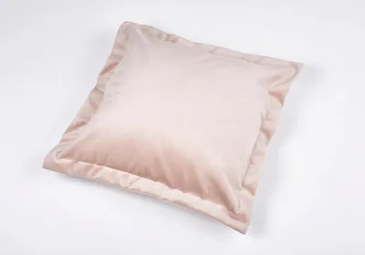 Купить дизайнерские подушки в интернет-магазине MANIFESTO