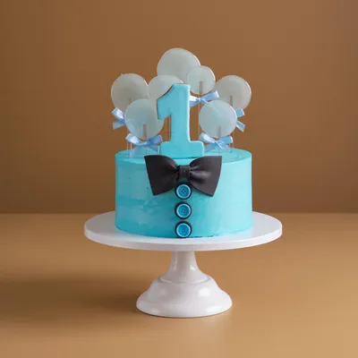 Детский торт с шоколадным декором в стиле минимализм. Вес ~1-1,2 кг.  Повторить можно и в большем весе. | Instagram