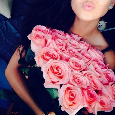 Фотография брюнеток красивая Розы лица молодые женщины 2844x1600