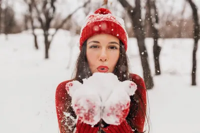 Фотосессия девушки зимой в Москве | Заказать зимнюю фотосъемку для девушки  - Анжелика Кузьмина