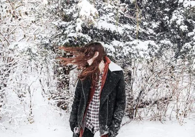 Красивые фото девушек зимой без лица