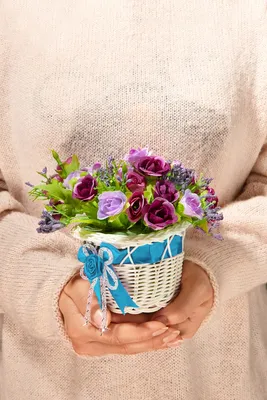 Брианские Цветы, Куст Цветущей Собаки, Розовые Цветы Дикой Розы, Hipshop  Фотография, картинки, изображения и сток-фотография без роялти. Image  80313872