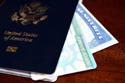 Как Госдеп США проверяет заявки и фотографии участников лотереи Green Card  - ForumDaily