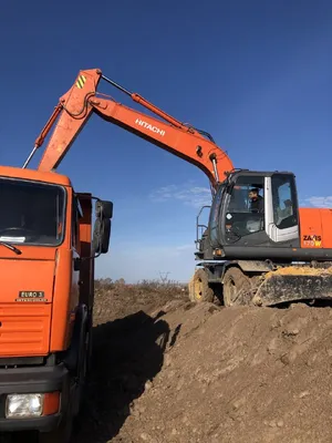 Аренда гусеничного экскаватора HITACHI ZX180LCN 3000р/ч в Москве и  Московской области