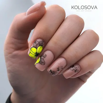 masha_nails_od - Маникюр с покрытием гель лаком 12-ти летней девочке. Не  судите строго, ногти не одинаковы (некоторые сломаны по мяско) Я лично  против покрытия гель лаком в 12 лет, так как считаю,