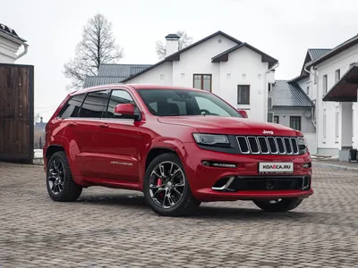 Огня и горючего: тест-драйв Jeep Grand Cherokee SRT8 в российской глубинке  - КОЛЕСА.ру – автомобильный журнал