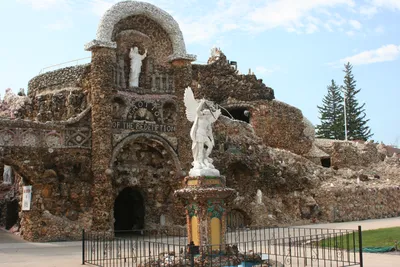 Grotto of the Redemption - Wikipedia