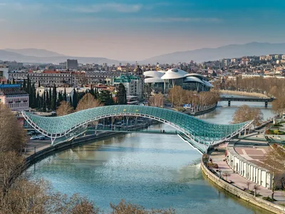 Зимний Тбилиси: что делать в городе зимой, достопримечательности зимой и  топ-5 локаций — Яндекс Путешествия