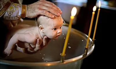 Видеосъемка крестин (крещения) в Киеве. Видеооператор на крестины