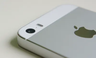 Graphite iPhone 5S rear shell tipped in new HD vid?