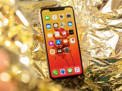 Apple Hub on X: \"My iPhone XS Max in Gold! https://t.co/UkzFxoGjKe\" / X