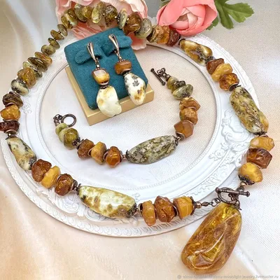 Дизайнерские украшения с янтарем – Strelnik Jewelry