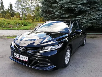 Аренда авто бизнес класса чёрной Тойота Камри 60 | Авеню96.ру