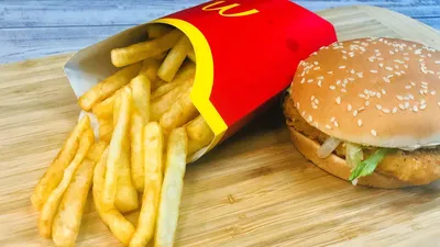 Картофель фри McDonald's / Макдоналдс Картофель по-деревенски (деревенский  ) в дольках Макдональдс / Макдоналдс / McDonald's - «Совершенно безвкусная  жирная картошка...» | отзывы