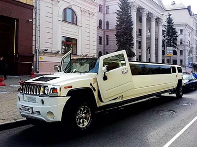 Unveiling the Luxurious Hummer H2 Stretch Limousine