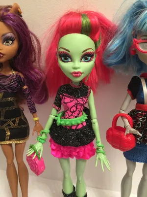 RARE! 4 dolls of Monster High I Heart Fashion Venus McFlyTrap and other  series | eBay