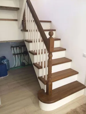 П-образная лестница из дерева - в дом!
