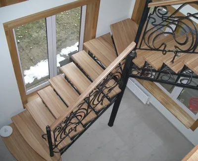 Деревянные лестницы на заказ: производство и изготовление деревянных лестниц,  купить деревянную лестницу