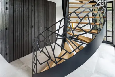 Разворотно-забежная лестница из металла и дерева | Лестницы от души
