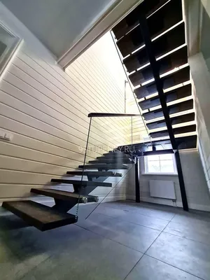 Винтовые металлические лестницы из листа