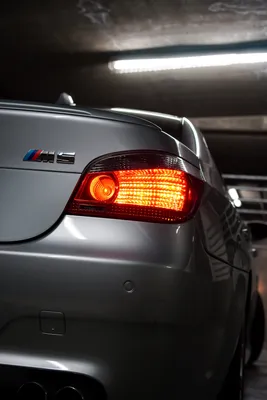 BMW E60 M5–The Power of Ten – VALT