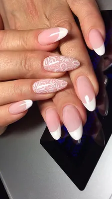 Тренды маникюра гель-лаком 2021-2022 – модный дизайн ногтей гель-лак,  новинки и тенденции | Silver nail designs, New nail art design, Nail designs