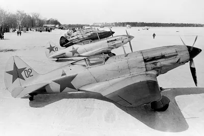 Asisbiz Mikoyan Gurevich MiG 3 7IAP White 42 Leningrad area Oct 1941 0A