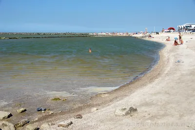 Базы отдыха в Ейске, Краснодарский край у моря — снять турбазы недорого