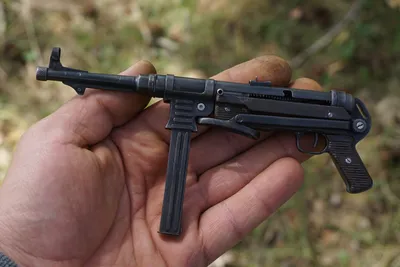 PPSh vs. German MP 40: battle of iconic submachine guns || Kalashnikov Media