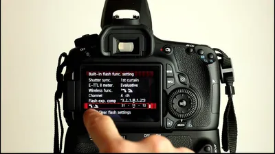 Canon EOS 60D Compared to the Canon EOS 7D