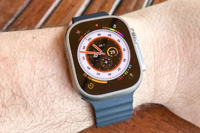 Apple Watch здорового человека: Обзор часов Apple Watch Ultra - Российская  газета