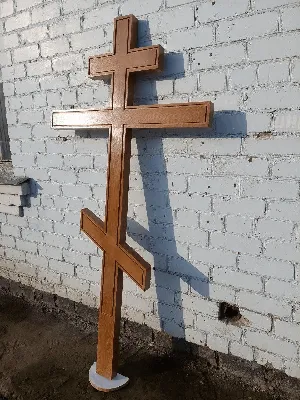 Православный крест из дуба на могилу - Церковная лавка