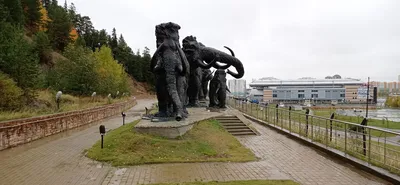 В Ханты-Мансийске открыли памятник Ювану Шесталову | № 13 (1079) | Луима  сэрипос