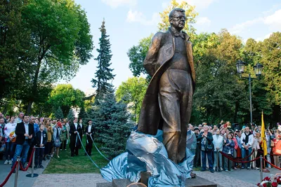 Памятники на могилу купить в в Самаре | заказать изготовление надгробий по  выгодной цене