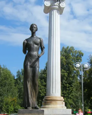 Памятник Святой Татьяне и студенчеству Томска — ТИЦ Томск